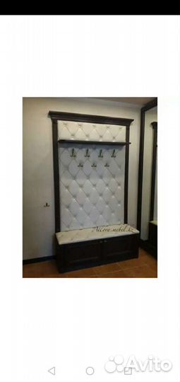 Стеновая панель и обувница