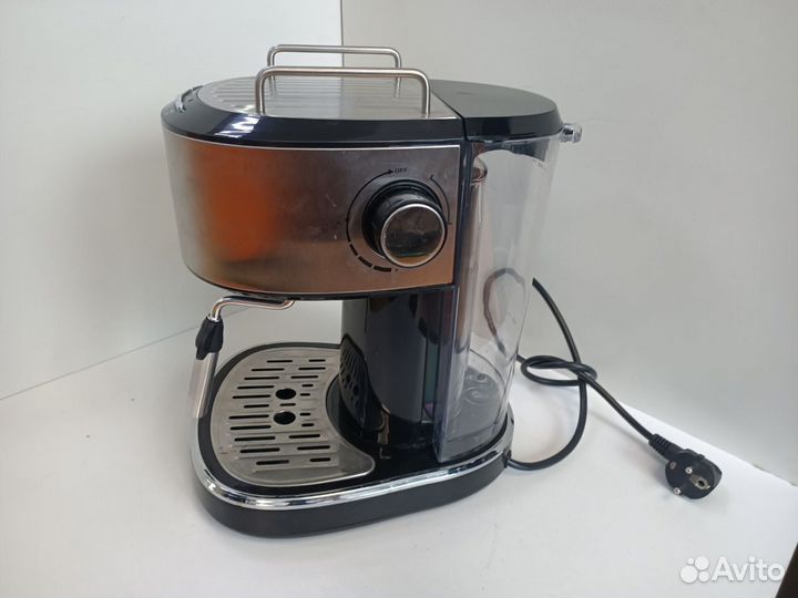 Кофеварка рожковая Supra CMS-1515