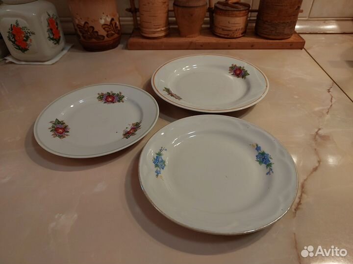 Тарелки СССР, доска для сыра, кувшин, кружки