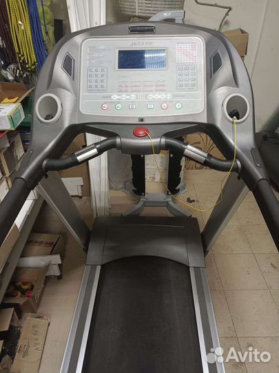 Профессиональная беговая дорожка