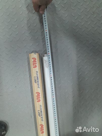 Лампа люминисцентная