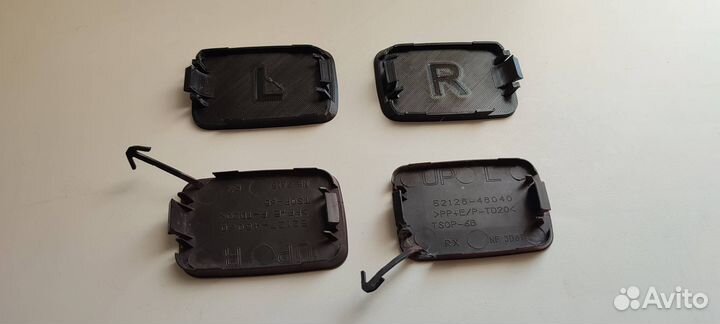 Заглушка крюка переднего бампера Lexus RX