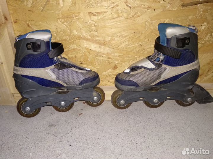 Роликовые коньки