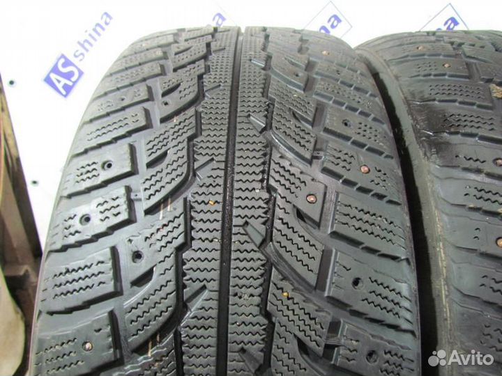 Kumho I'Zen RV Stud KC16 265/50 R20 88R