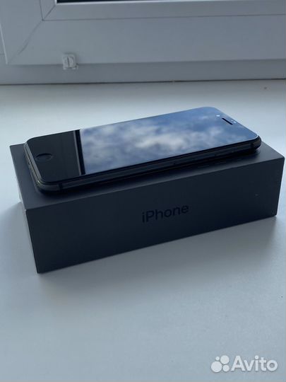 iPhone 8 Plus, 256 ГБ