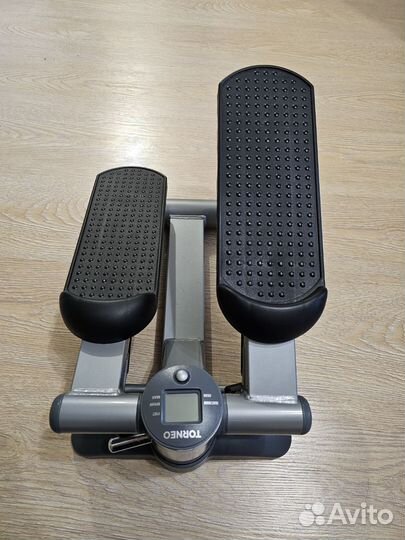 Тренажер мини-степпер Torneo