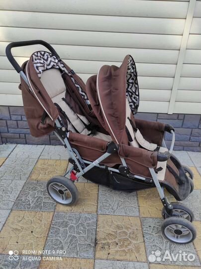 Коляска для двоих