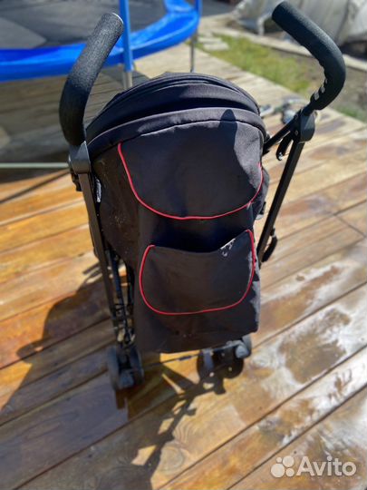 Прогулочная коляска трость