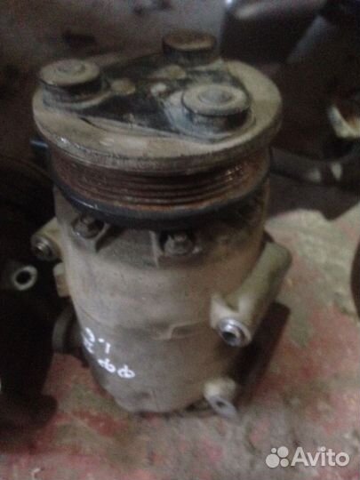 Компрессор кондиционера 1,6 Форд фокус 2