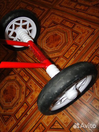 Велосипед трехколесный Зубренок