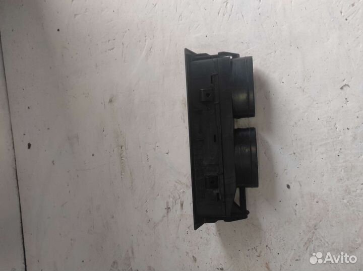 Центральный дефлектор Volkswagen transporter t4