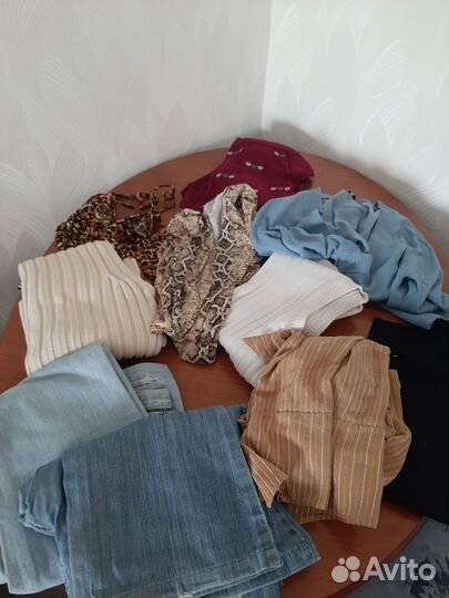 Пакет вещей на девушку 40-42 рр, ростом до 160 см