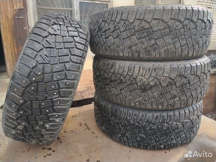 Continental IceContact 2 215/55 R17 98T