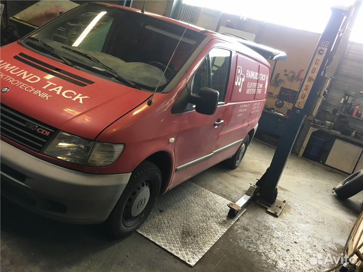 Разбор на запчасти Mercedes Vito W638