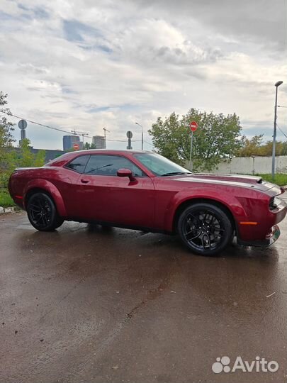 Dodge Challenger 6.4 AT, 2022, 11 000 км