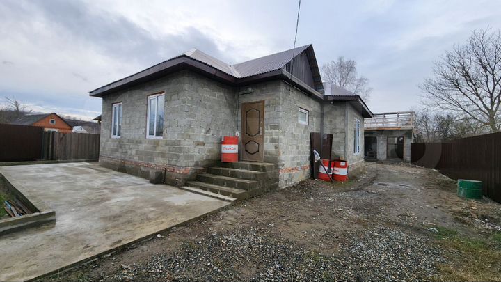 Дом 93,8 м² на участке 5,5 сот.