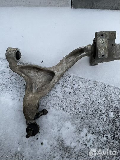 Рычаг нижний правый передний Q50 infiniti