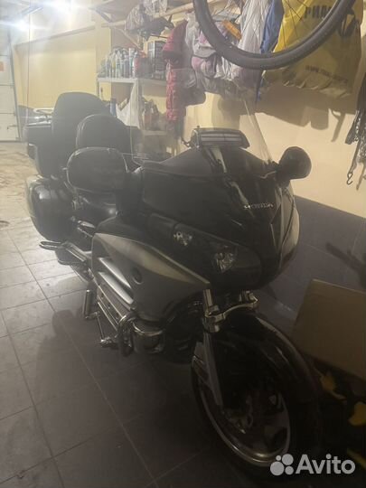 Honda gold wing 1800