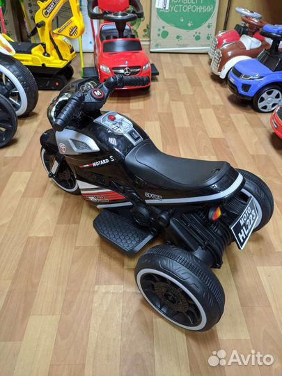 Детский электромотоцикл трехколесный