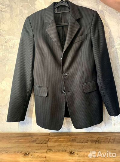 Школьный костюм