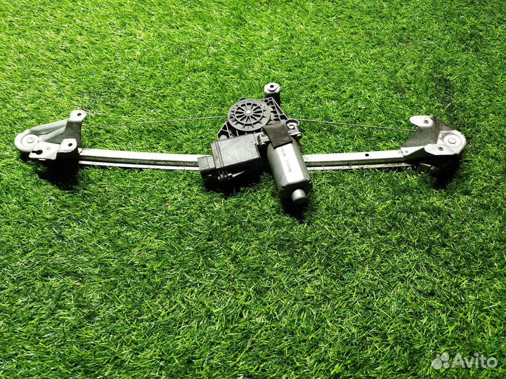 Стеклоподъемник элек левый передний Opel Zafira A