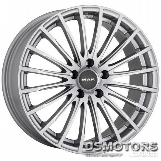 Диски Starlight 8/18 5x112 ET45 d66.6 silver