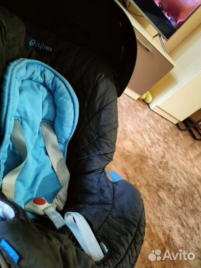 Автомобильное кресло от 0