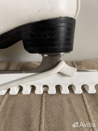 Коньки фигурные детские