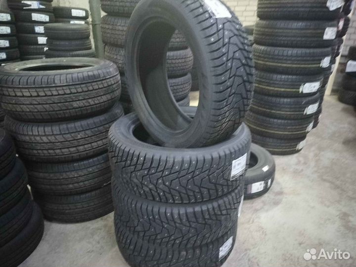 Hankook Winter i'Pike X W429A 255/50 R20 109T