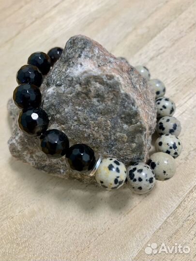 Браслет из натуральных камней