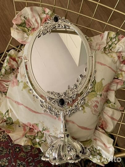 Зеркало металл