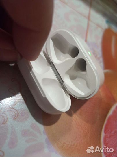 Зарядный футляр/зарядка для наушников