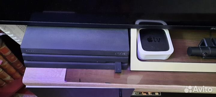 Игровая консоль Sony PlayStation 4 Pro 1TB