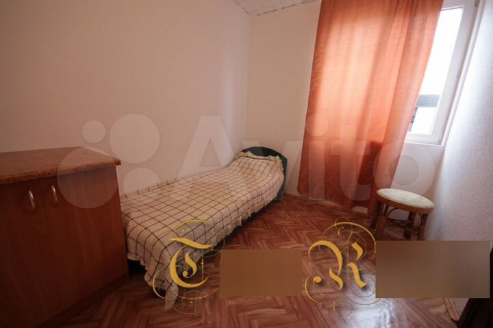 Комната 18 м², 1/3 эт.