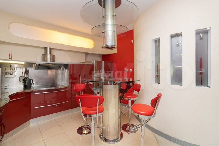 2-к. квартира, 118,9 м², 5/5 эт.