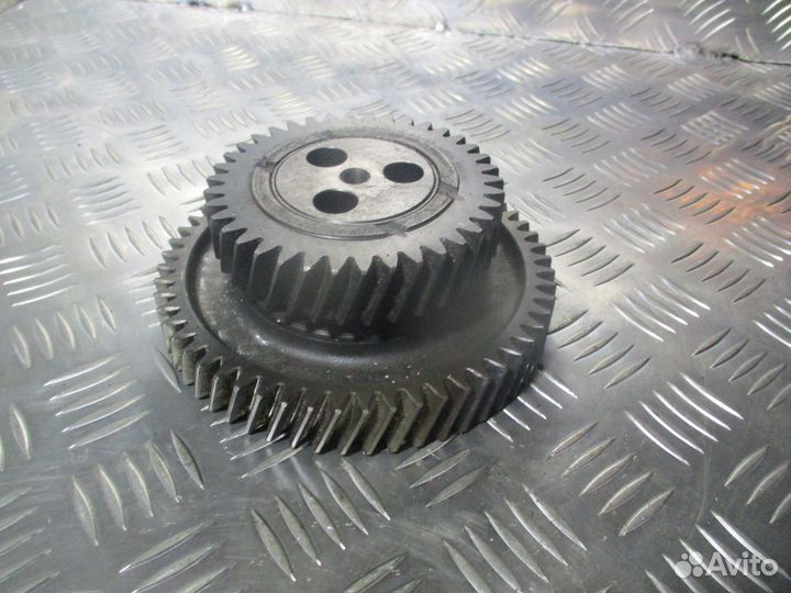 Шестерня Iveco 99436188