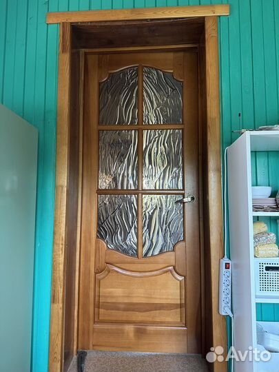 Межкомнатные двери бу 3 штуки