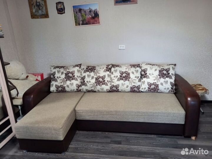 Угловой диван бу