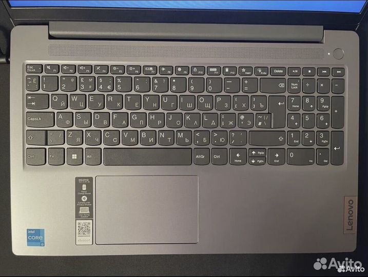 Lenovo IdeaPad Slim 3 15IRU8 82X7004BPS