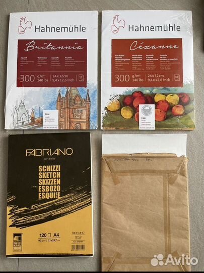 Скетчбук,мольберт,краски,книги для акварели