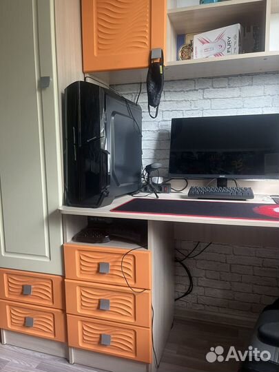 Детский мебельный гарнитур