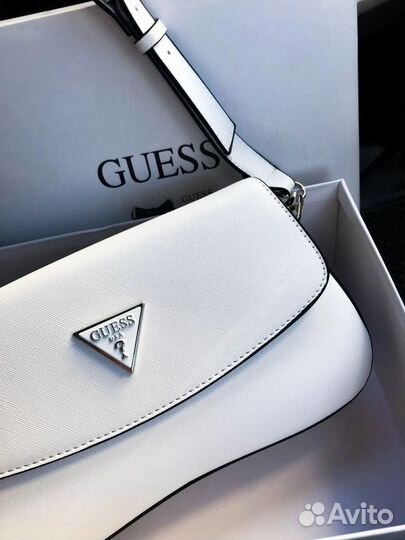 Сумка guess белая новая