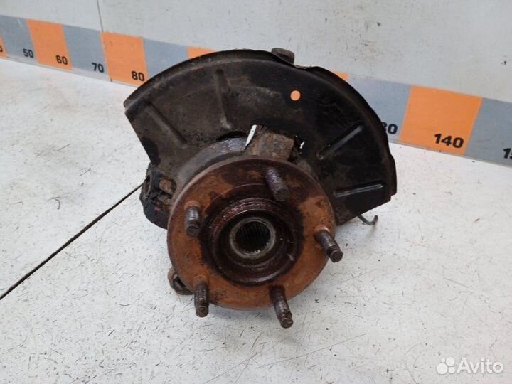 Кулак поворотный Mazda Tribute перед. правый