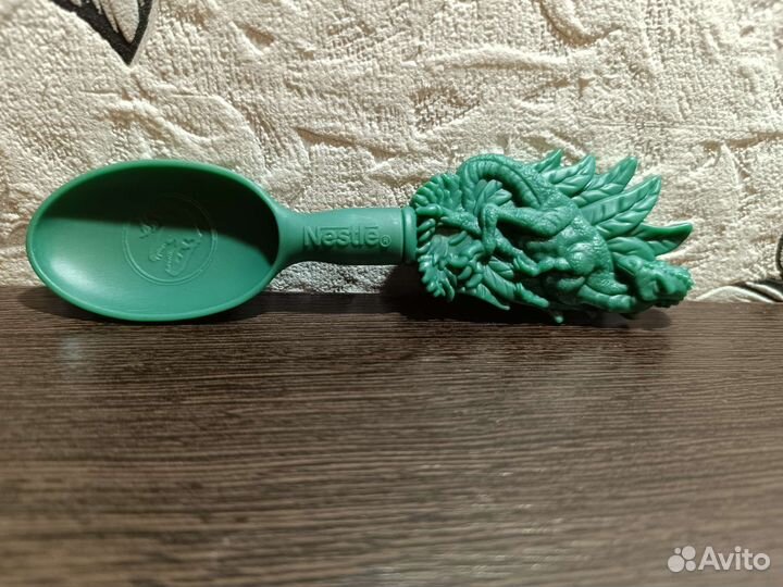Дино-ложка от Nestle