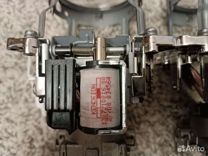 Линзы фар cl203 рестайлинг,w204 дорестайлинг