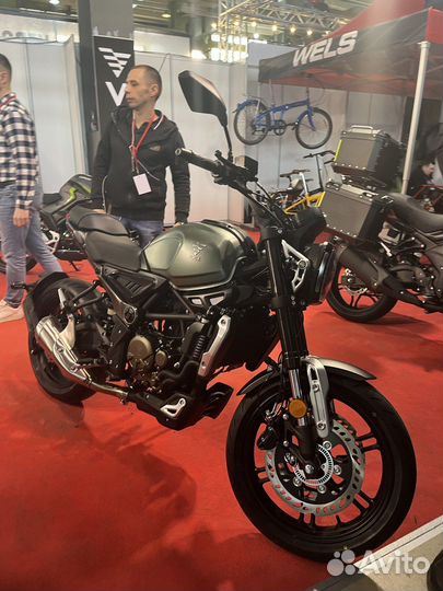 Мотоцикл voge 300AC