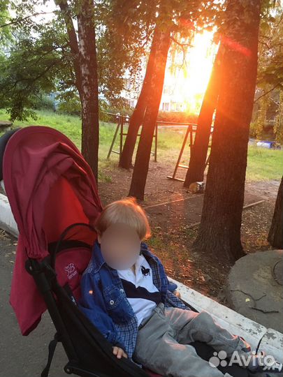 Прогулочная коляска