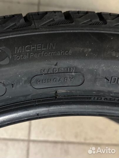 Michelin X-Ice Snow SUV 275/40 R22 108H