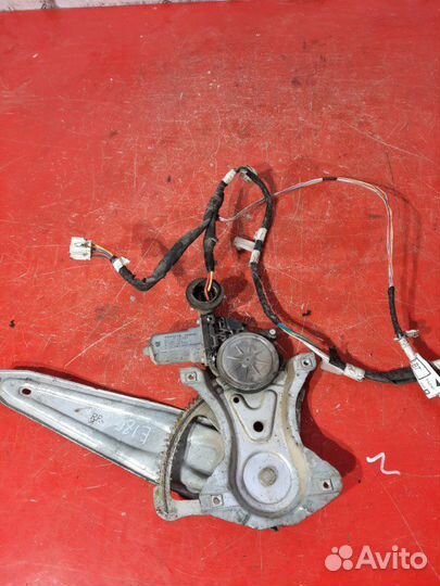 Механизм стеклоподъемника Toyota Corolla E180