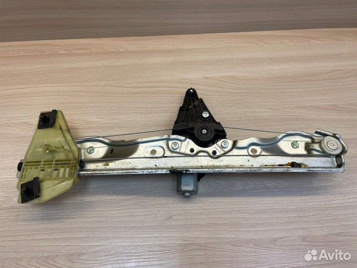 Стеклоподъемник передний правый LADA X-Ray